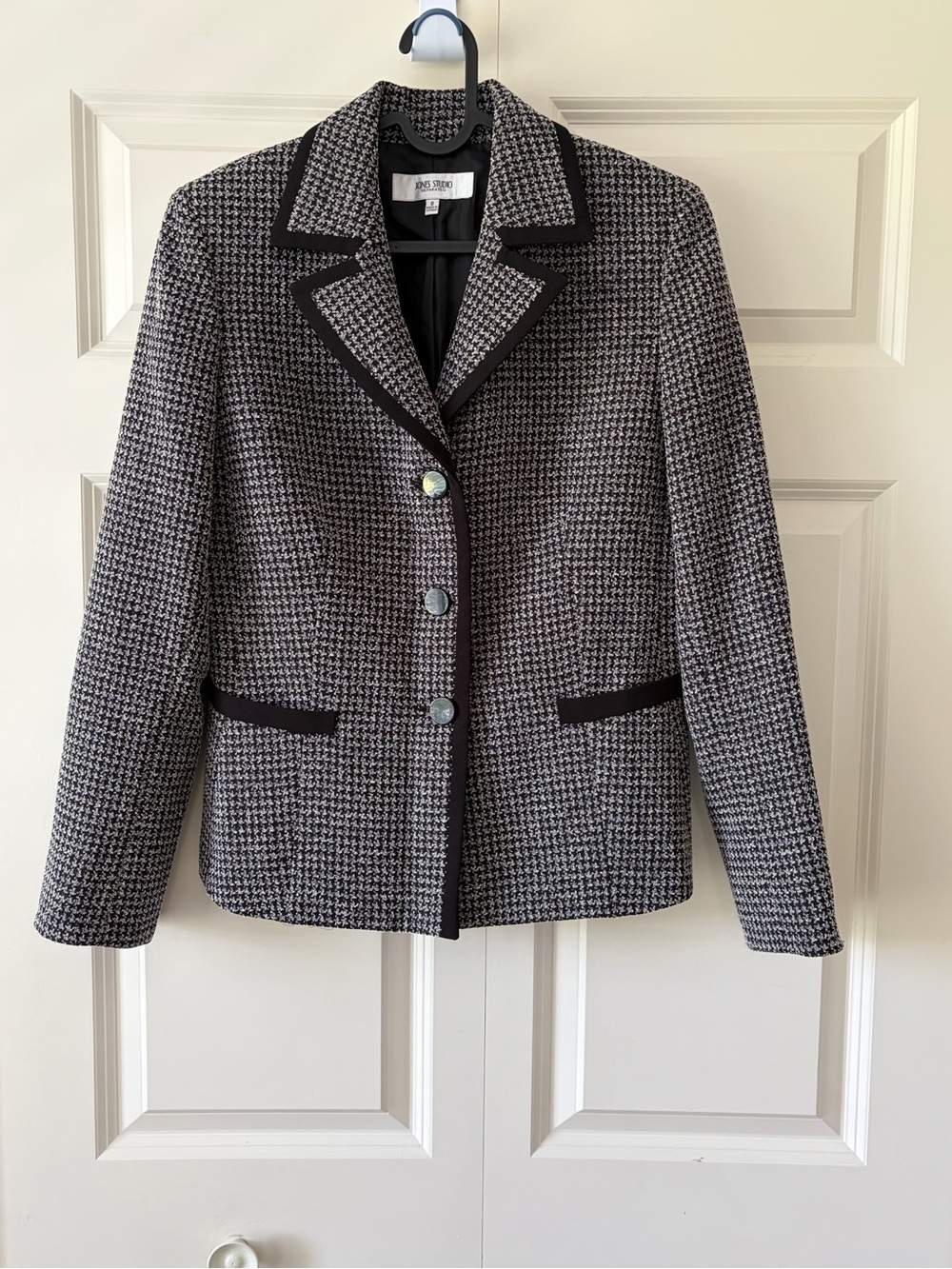 Jones Studio Blazer Size 8